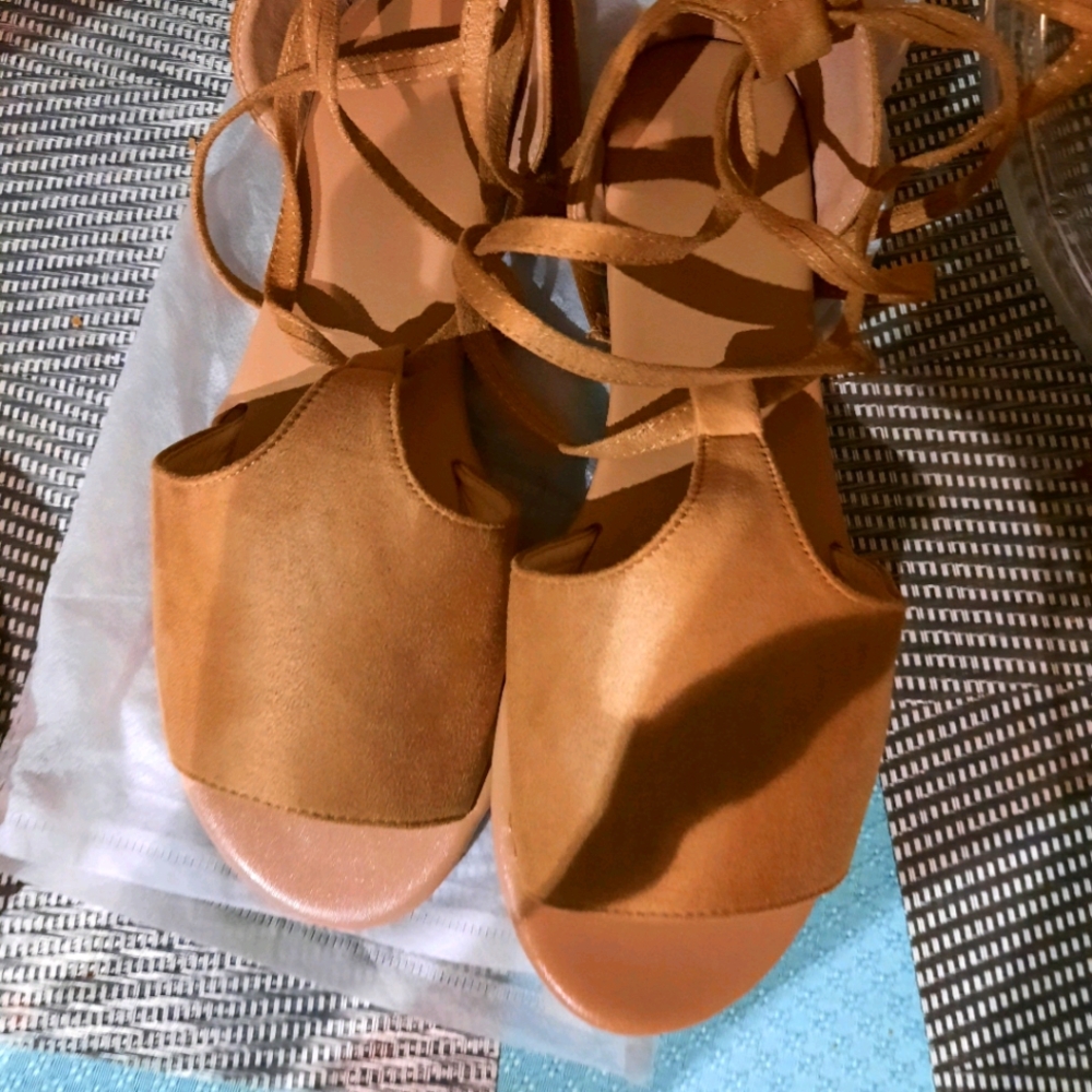 NEW Suede Ankle Criss Criss Tie Flat Sandal